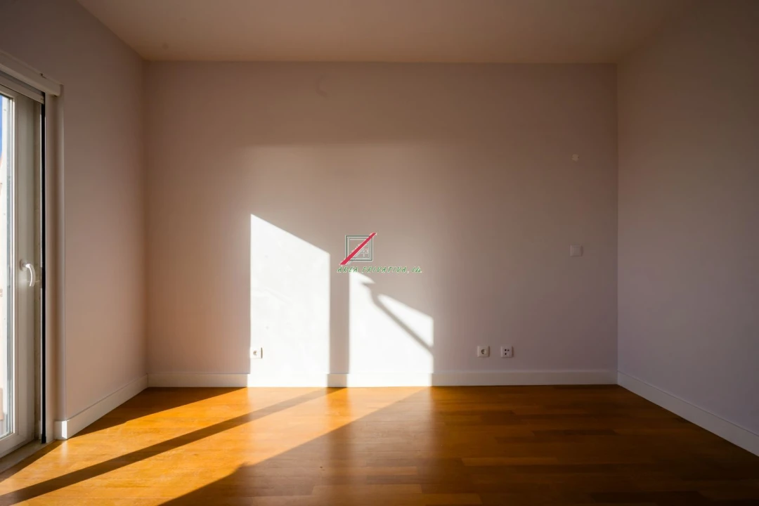 Apartamento T4 para Venda em Cascais e Estoril Foto 89