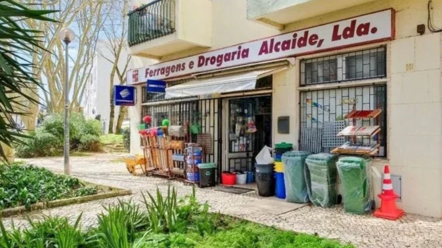 Loja para Trespasse em Alcabideche