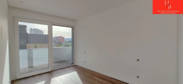 Apartamento T3 para Venda em Odivelas