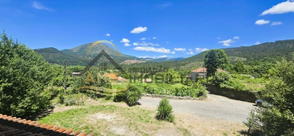 Moradia T5 para Venda em Mondim de Basto