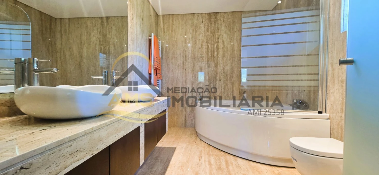 Moradia T5 para Venda em Mondim de Basto Foto 44