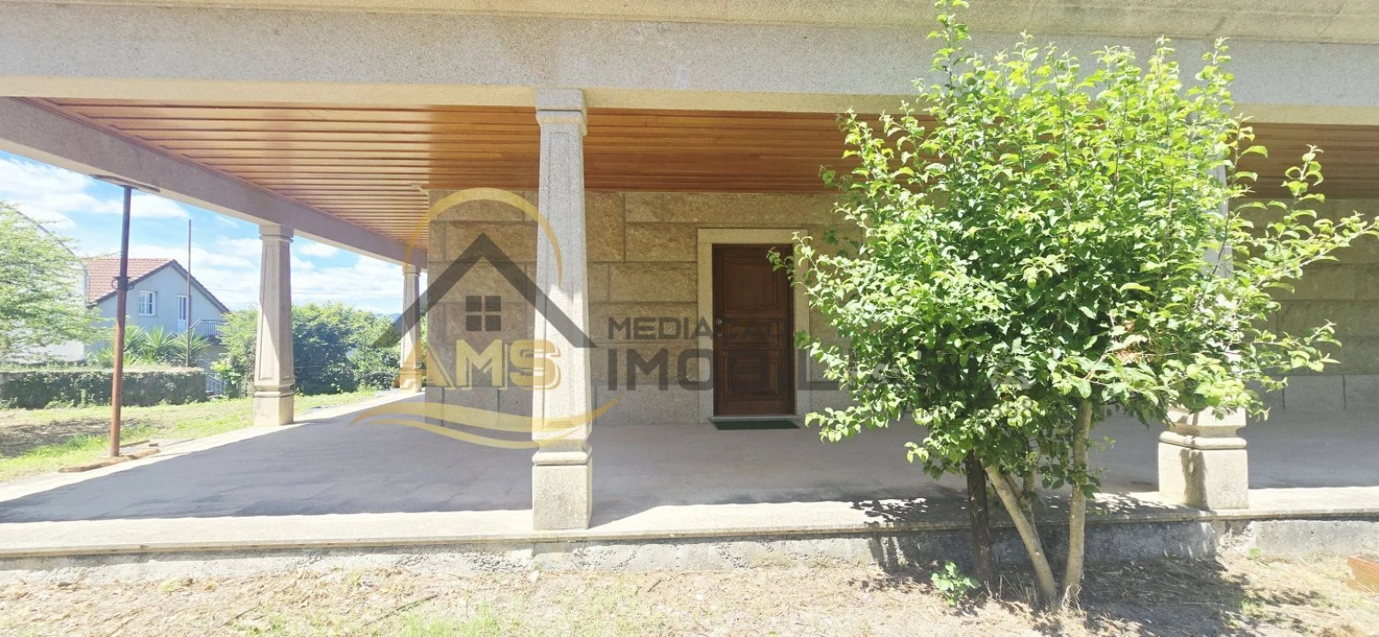 Moradia T5 para Venda em Mondim de Basto Foto 10