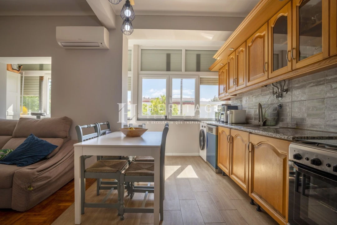 Apartamento T2 para Venda em Alto do Seixalinho, Santo André e Verderena Foto 2