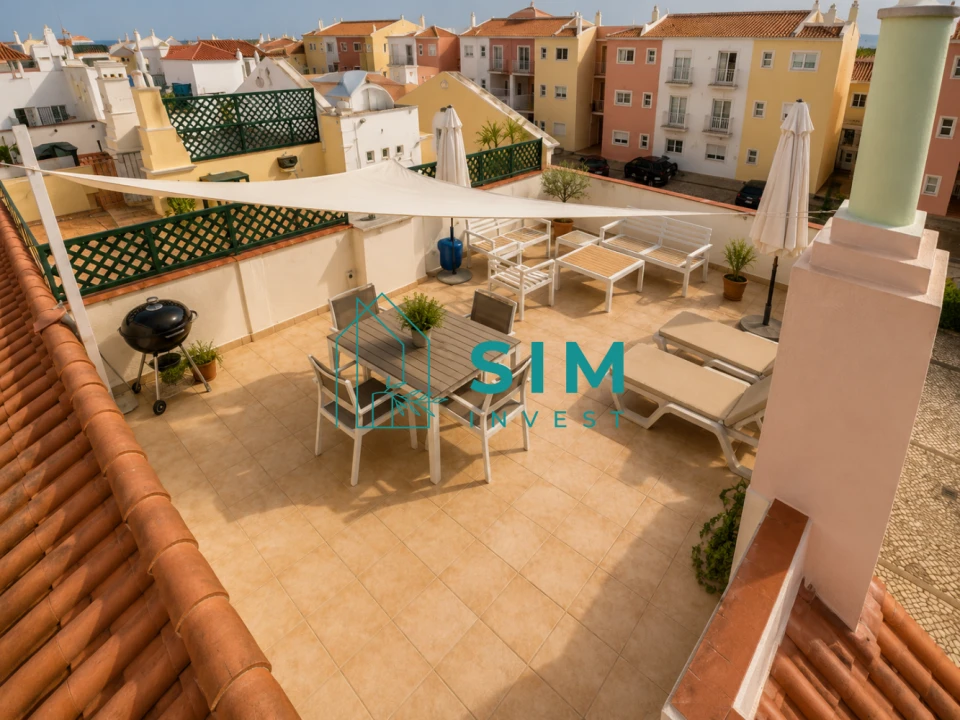 Apartamento T2 para Venda em Quarteira Foto 29