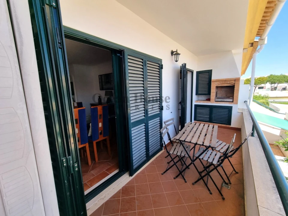 Apartamento T3 para Venda em Albufeira e Olhos de Água Foto 1