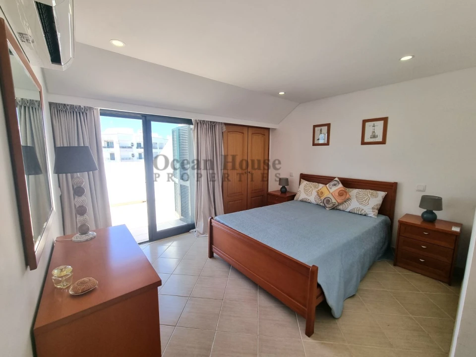 Apartamento T3 para Venda em Albufeira e Olhos de Água Foto 9