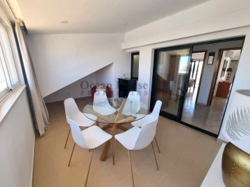 Apartamento T3 para Venda em Albufeira e Olhos de Água