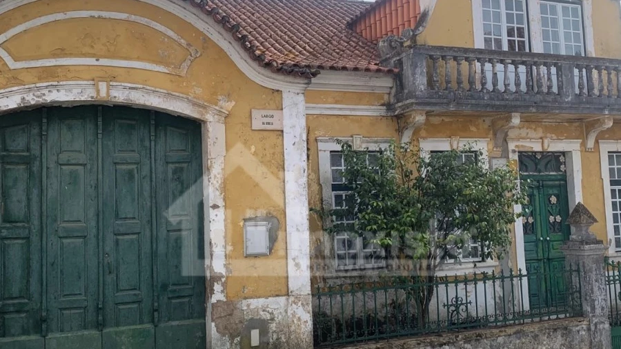 Moradia T4 para Venda em Pampilhosa da Serra