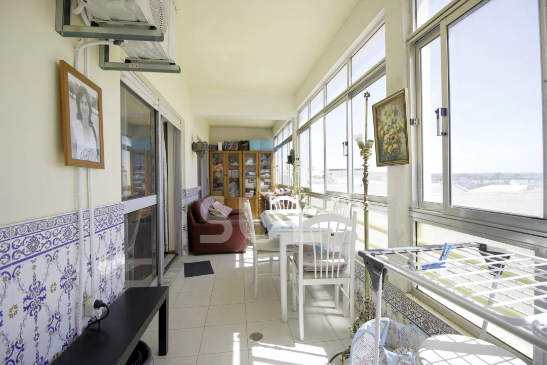 Apartamento T3 para Venda em Portimão Foto 5
