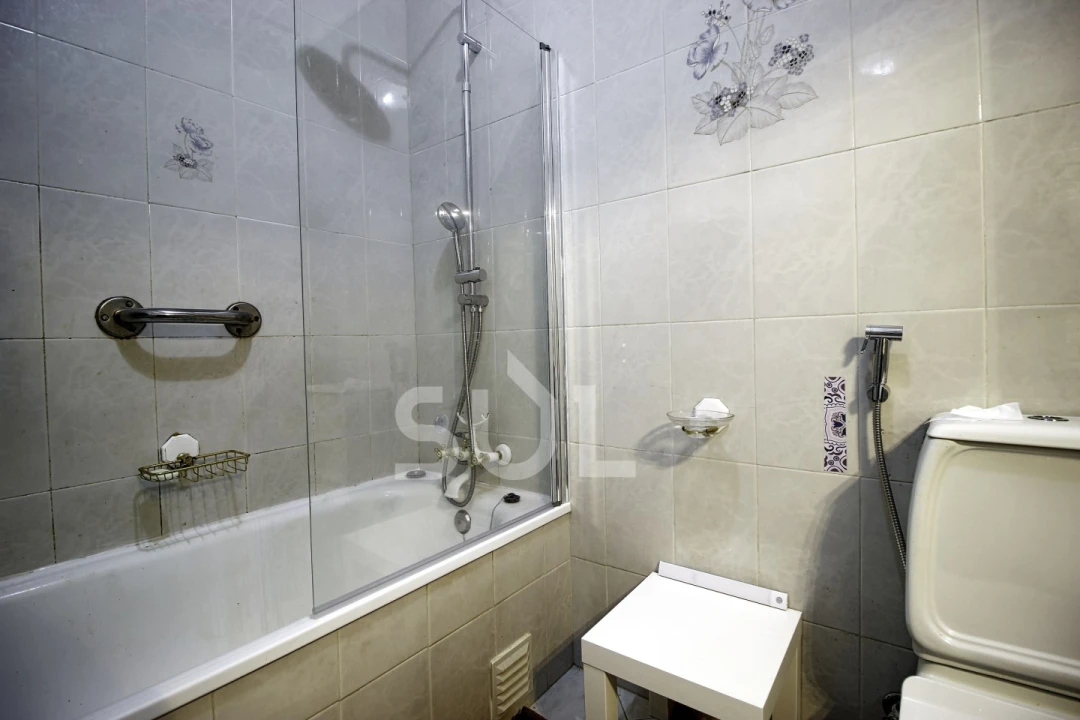 Apartamento T3 para Venda em Portimão Foto 13