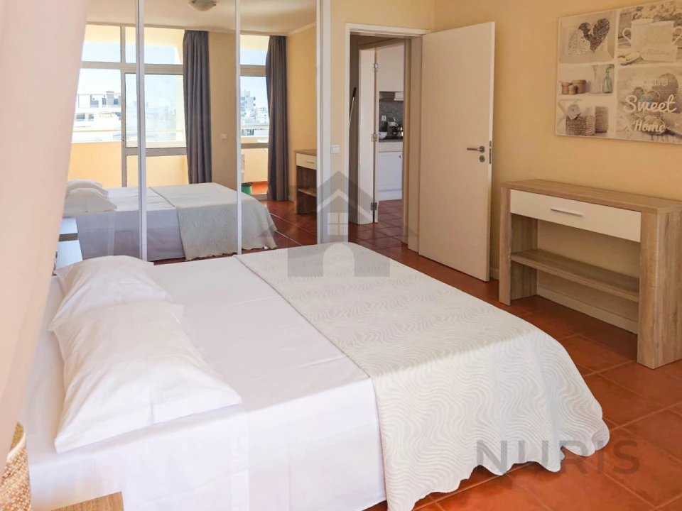 Apartamento T1 para Venda em Portimão Foto 6