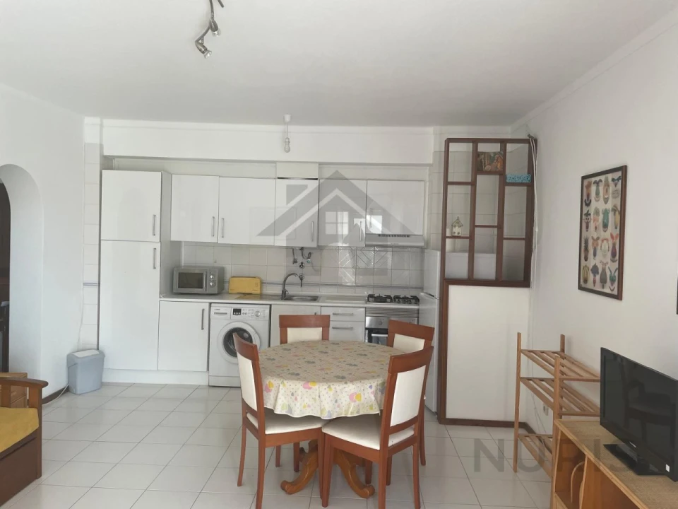 Apartamento T1 para Arrendamento em Portimão Foto 1