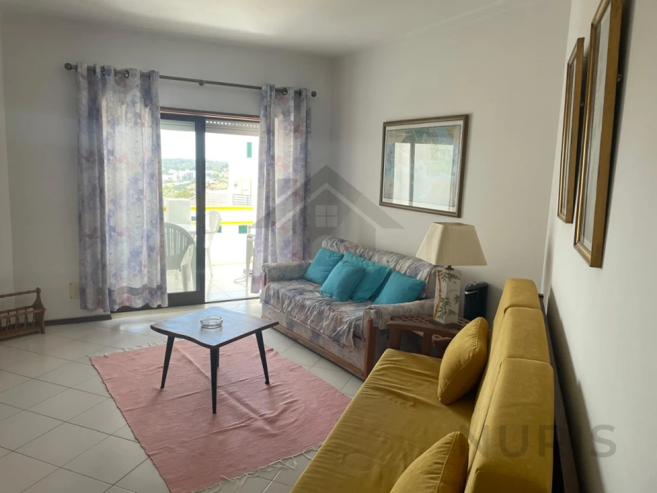 Apartamento T1 para Arrendamento em Portimão Foto 2