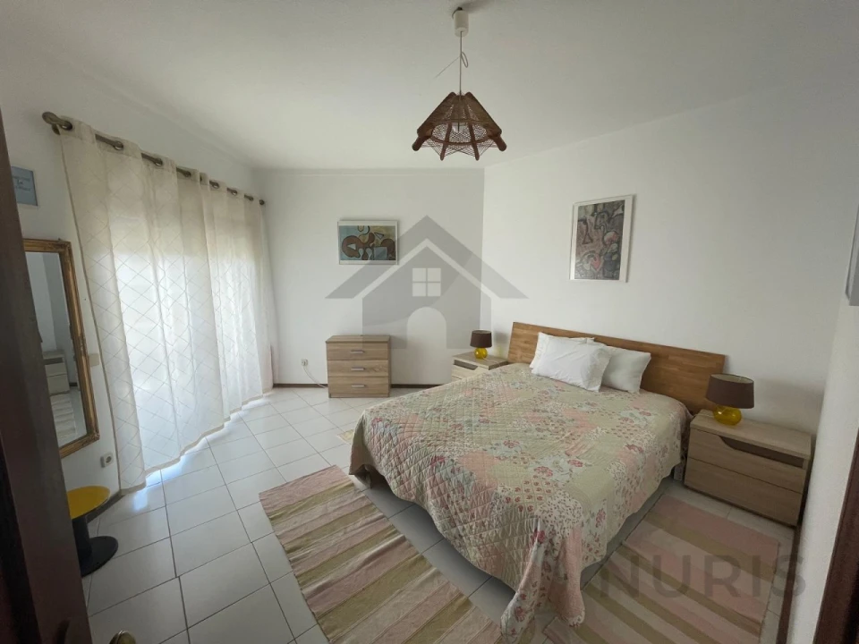 Apartamento T1 para Arrendamento em Portimão Foto 5