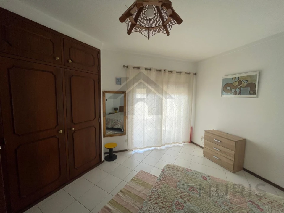 Apartamento T1 para Arrendamento em Portimão Foto 6