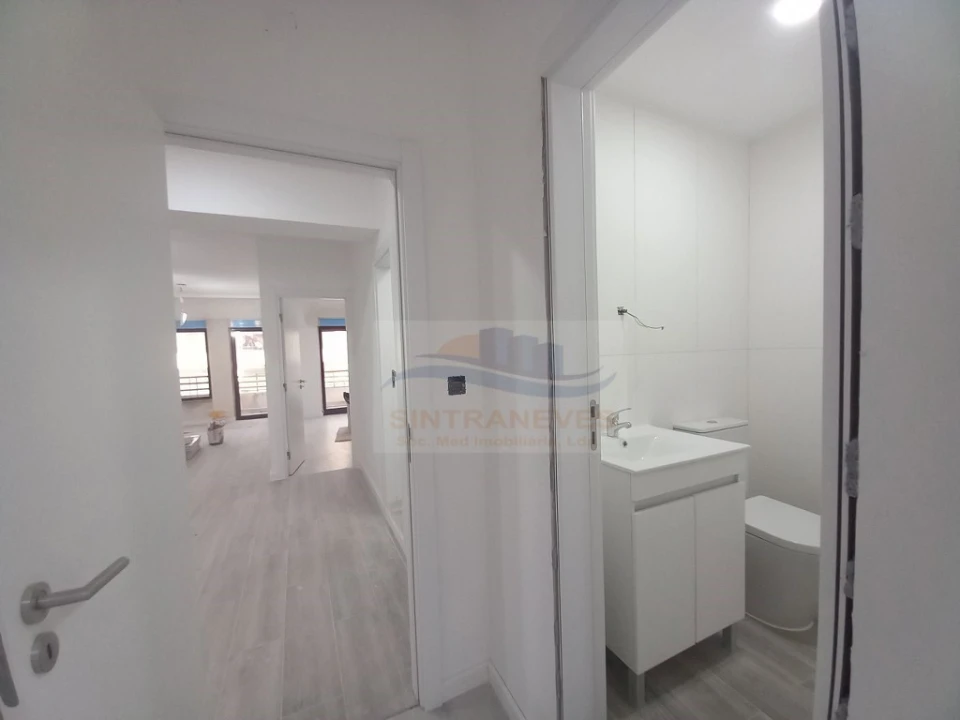 Apartamento T3 para Venda em Costa da Caparica Foto 13