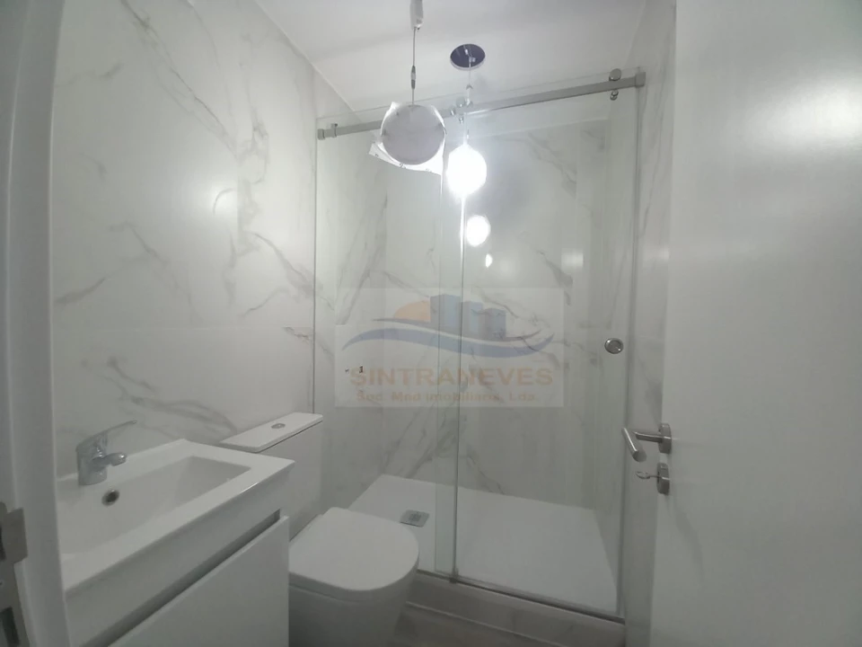 Apartamento T3 para Venda em Costa da Caparica Foto 18
