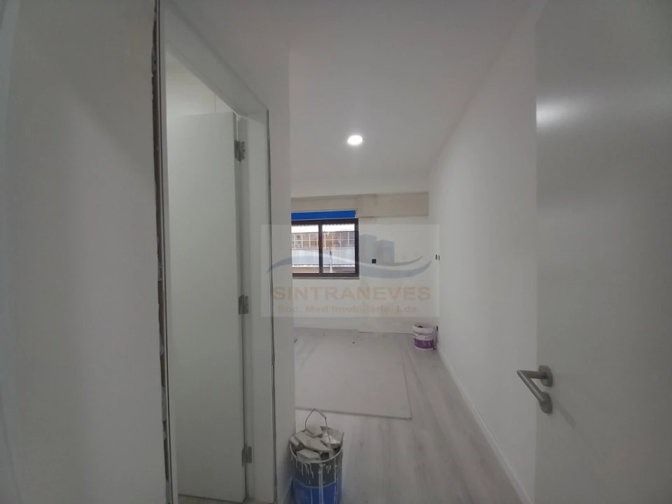 Apartamento T3 para Venda em Costa da Caparica Foto 26