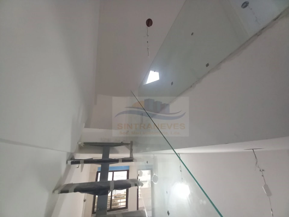Apartamento T3 para Venda em Costa da Caparica Foto 31
