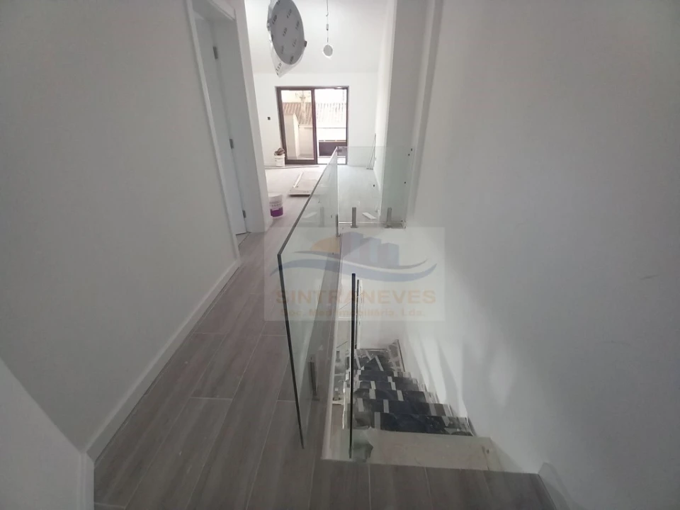 Apartamento T3 para Venda em Costa da Caparica Foto 36