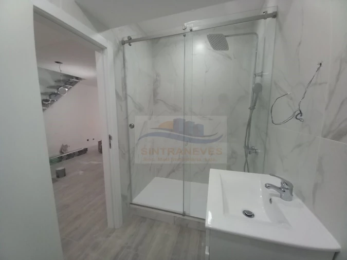 Apartamento T3 para Venda em Costa da Caparica Foto 10
