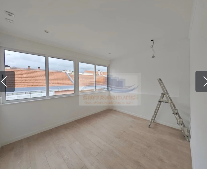 Apartamento T2 para Venda em Águas Livres Foto 3