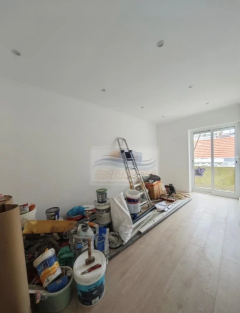 Apartamento T2 para Venda em Águas Livres