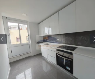 Apartamento T2 para Venda em Águas Livres