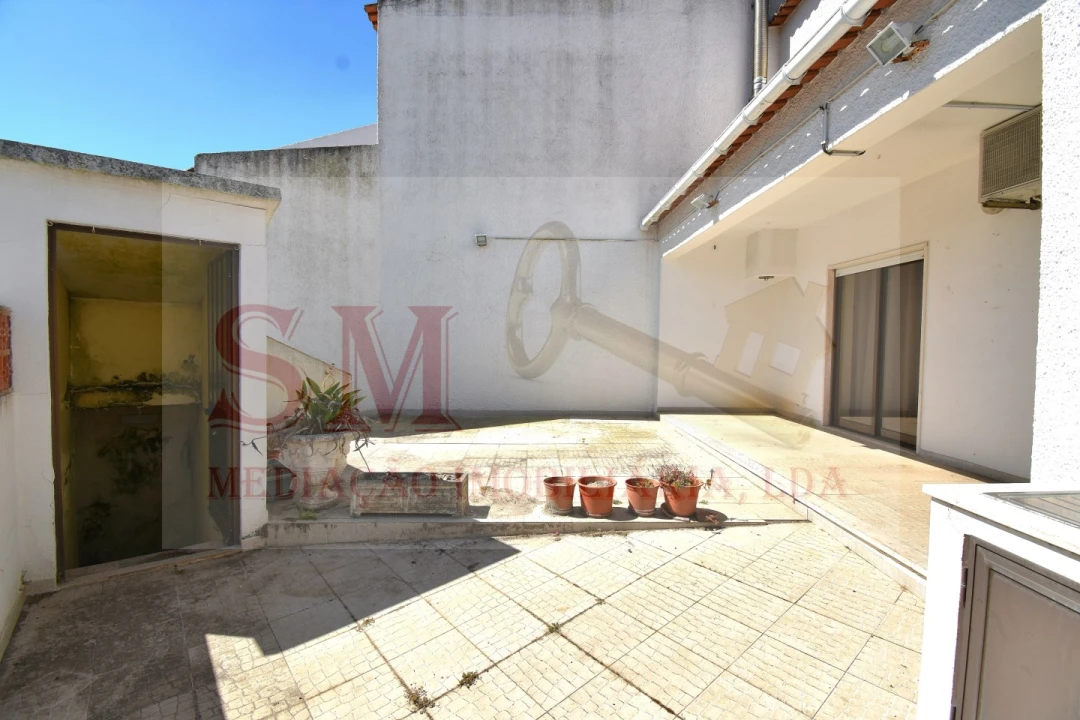 Moradia T4 para Venda em Palhais e Coina Foto 15
