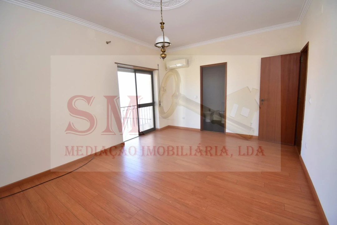 Moradia T4 para Venda em Palhais e Coina Foto 27