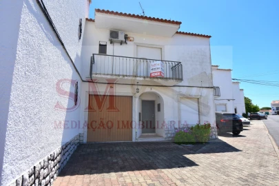 Moradia T4 para Venda em Palhais e Coina