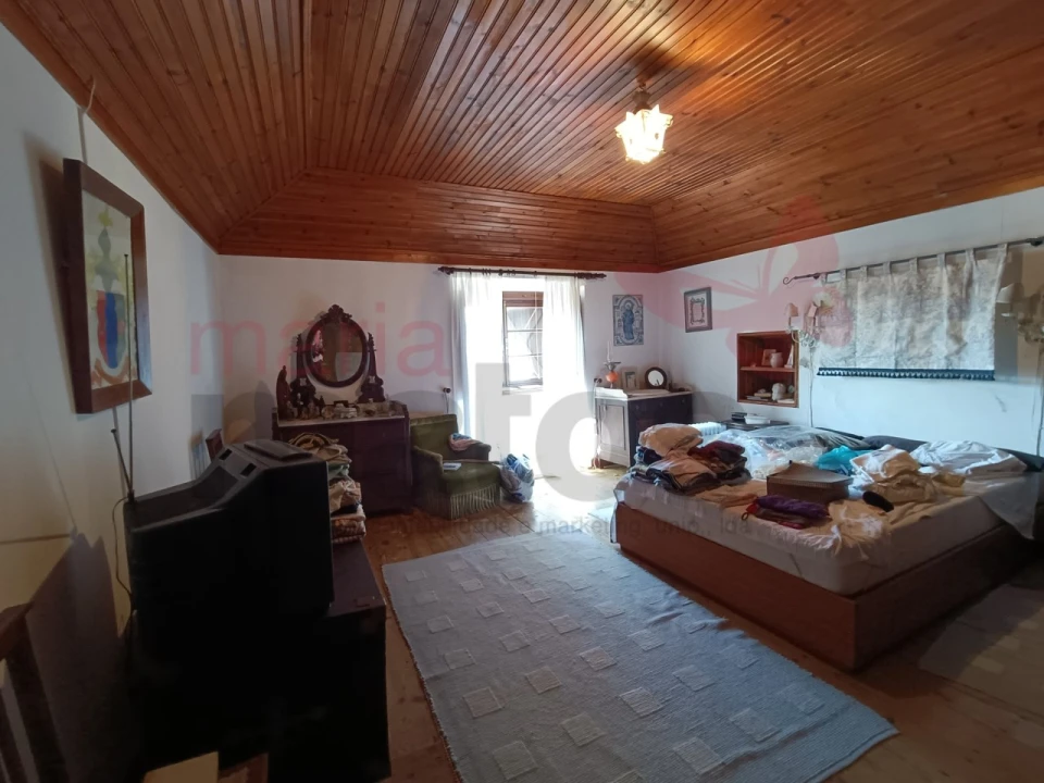 Moradia T6 para Venda em São Bartolomeu dos Galegos e Moledo Foto 23