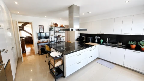 Apartamento T4 para Venda em Avenidas Novas