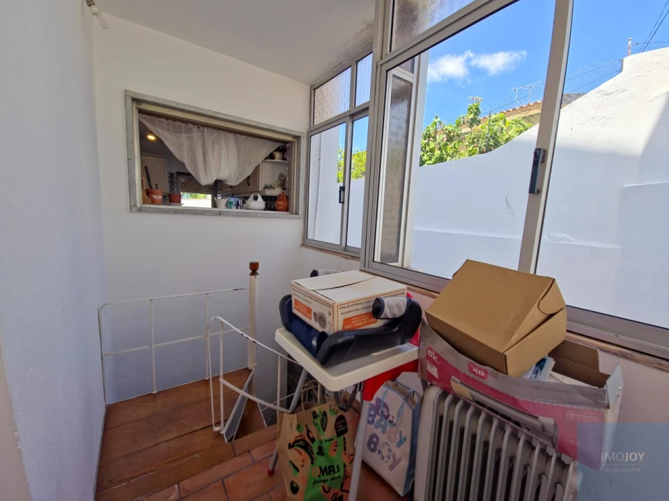 Apartamento T2 para Venda em Carcavelos e Parede Foto 22