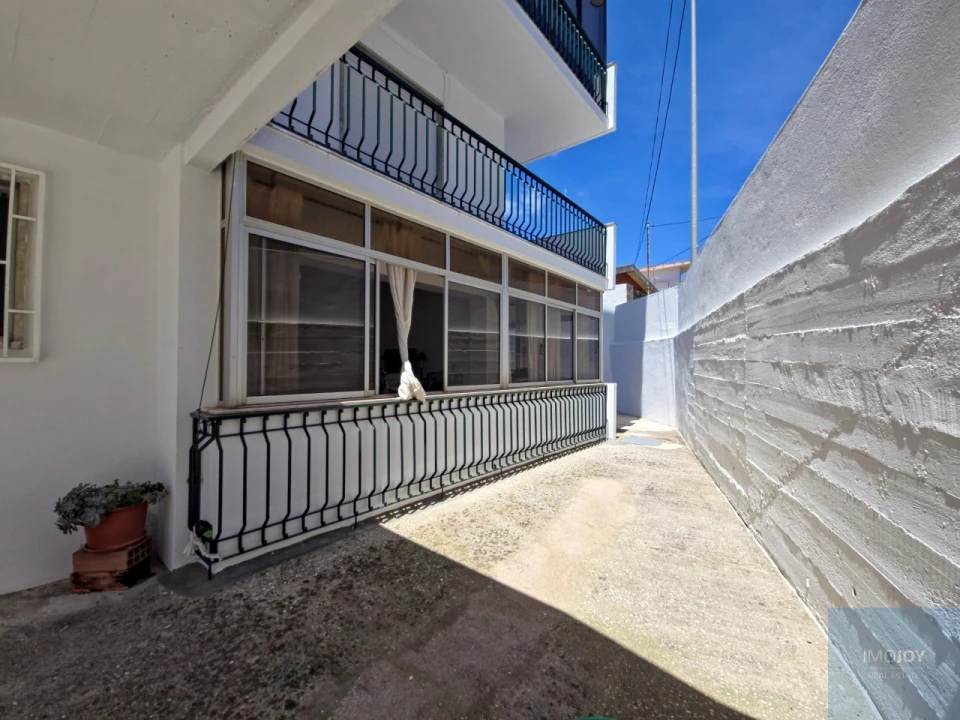 Apartamento T2 para Venda em Carcavelos e Parede Foto 33