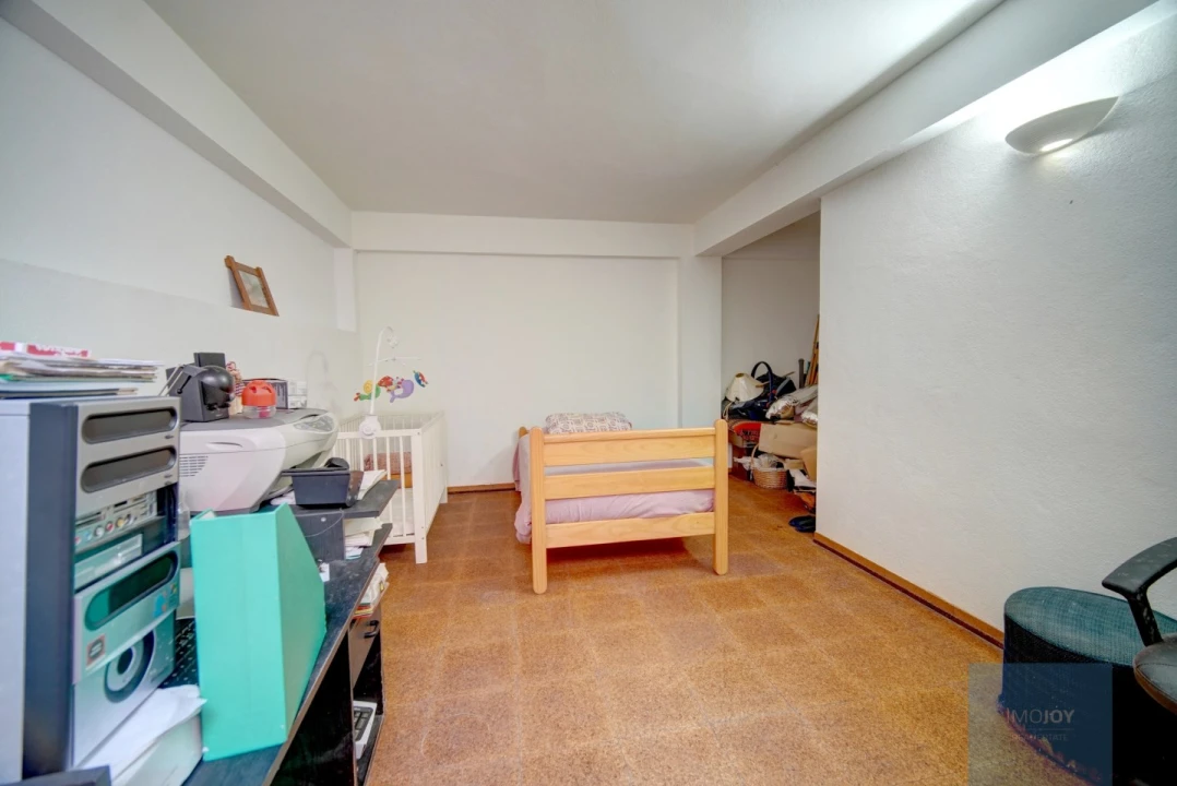 Apartamento T2 para Venda em Carcavelos e Parede Foto 27
