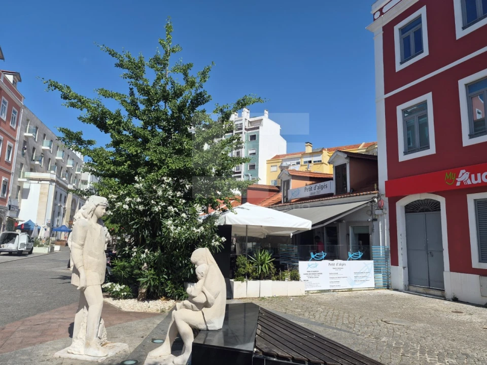 Apartamento T3 para Venda em Algés, Linda-A-Velha e Cruz Quebrada-Dafundo Foto 25