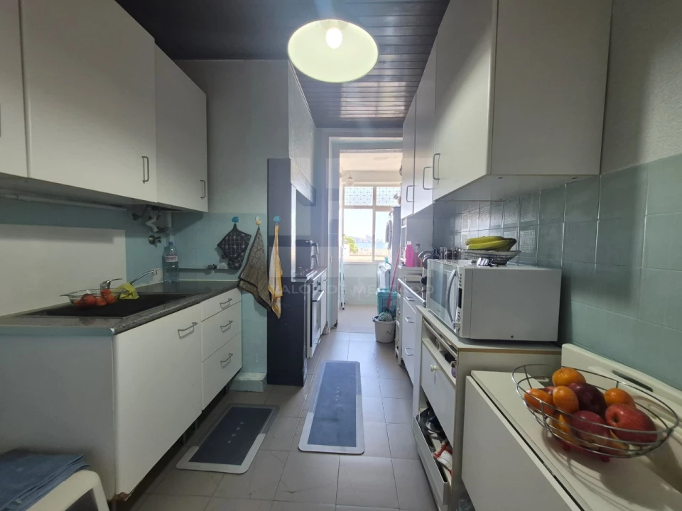 Apartamento T3 para Venda em Algés, Linda-A-Velha e Cruz Quebrada-Dafundo Foto 13