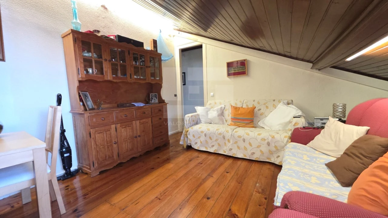 Apartamento T3 para Venda em Algés, Linda-A-Velha e Cruz Quebrada-Dafundo Foto 3
