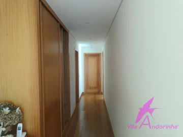 Moradia T3 para Venda em Vila Nova de Anha