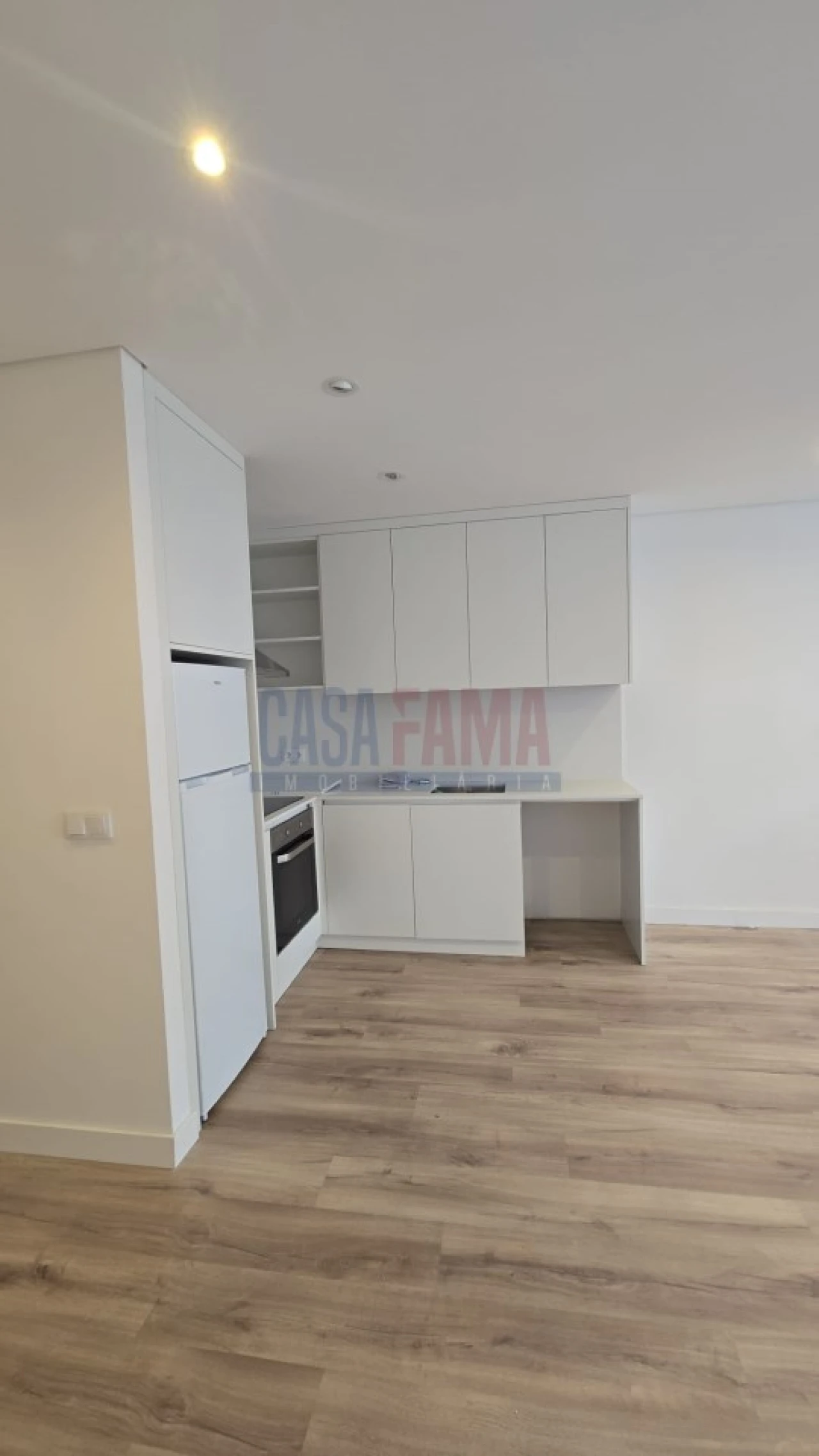 Apartamento T1 para Venda em Vila Nova de Famalicão e Calendário Foto 2