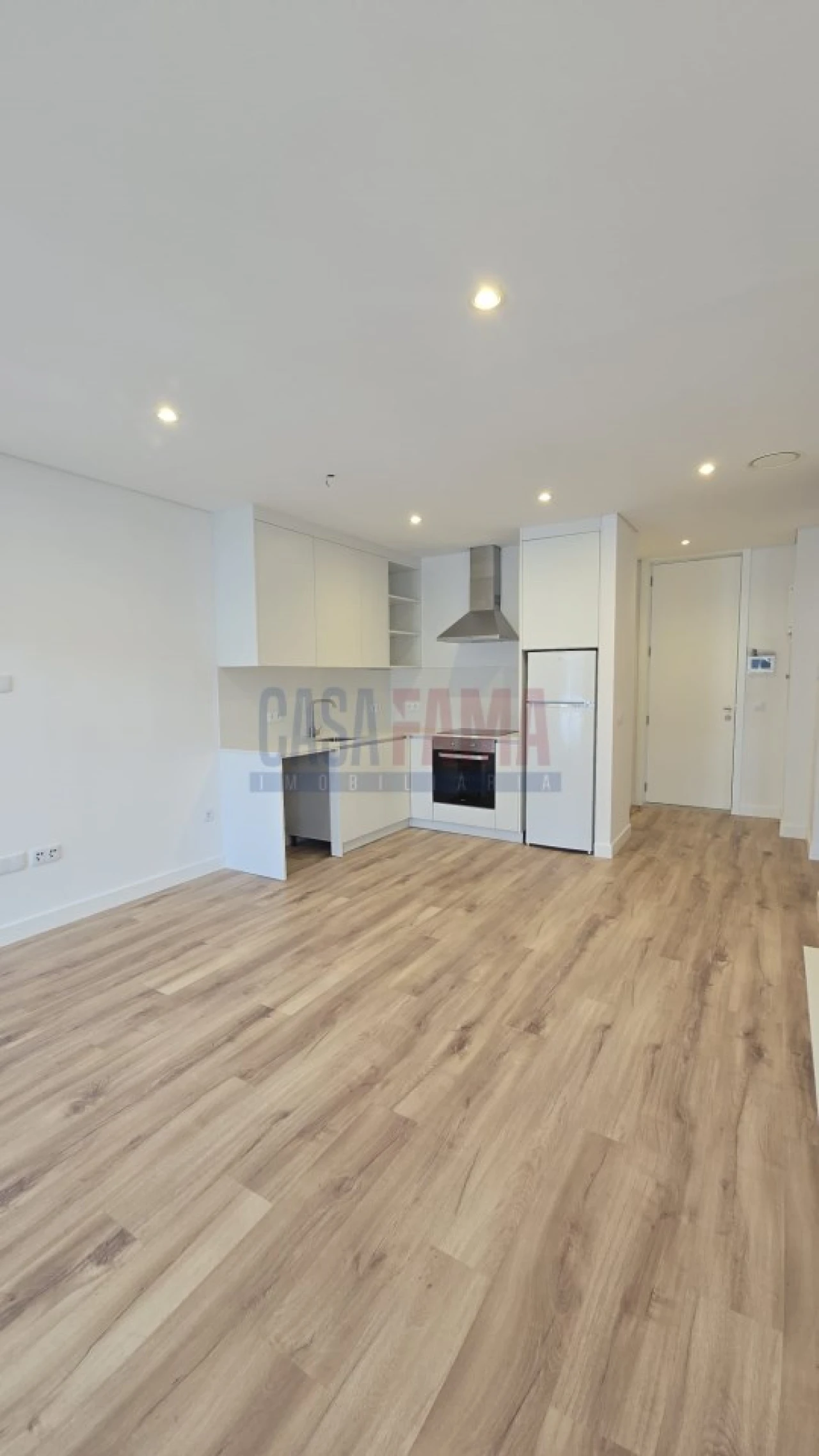 Apartamento T1 para Venda em Vila Nova de Famalicão e Calendário Foto 6