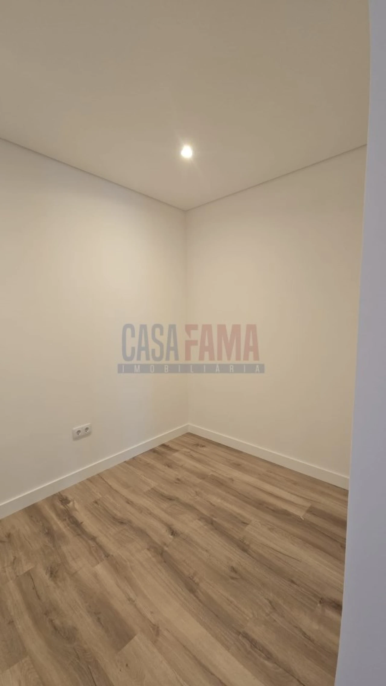 Apartamento T1 para Venda em Vila Nova de Famalicão e Calendário Foto 11