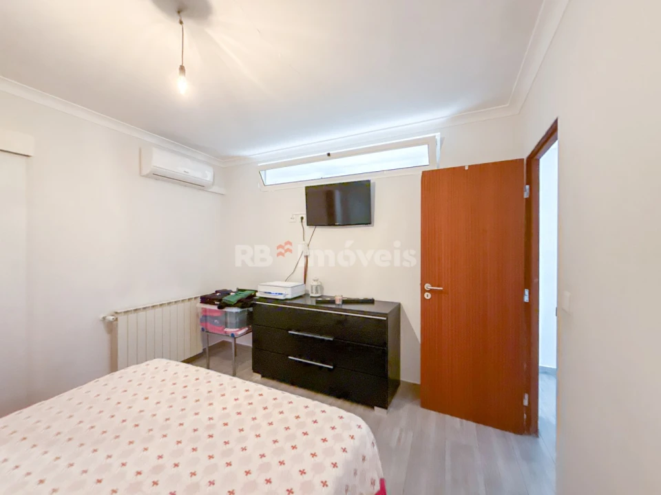 Moradia T2 para Venda em Olaia e Paço Foto 32