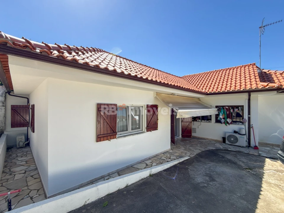 Moradia T2 para Venda em Olaia e Paço Foto 3