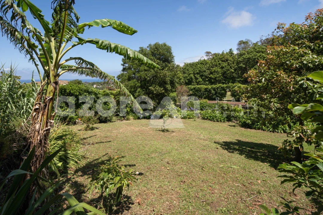 Moradia T7 para Venda em Fenais da Luz Foto 39