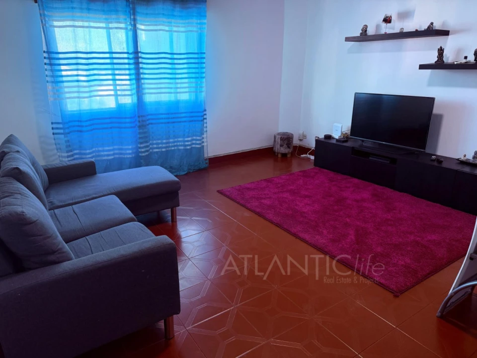 Apartamento T2 para Venda em Agualva e Mira-Sintra Foto 2
