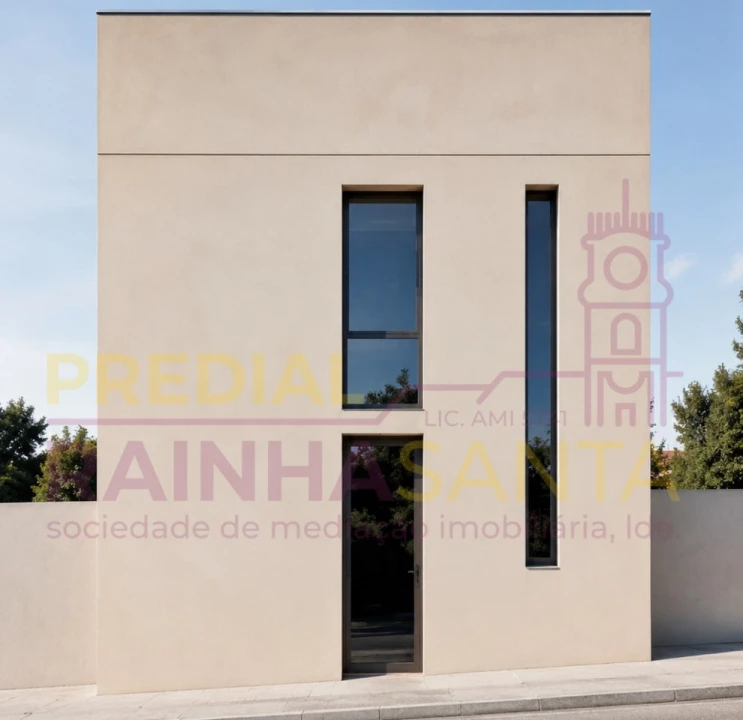 Moradia T2 para Venda em Santo Antonio dos Olivais Foto 1