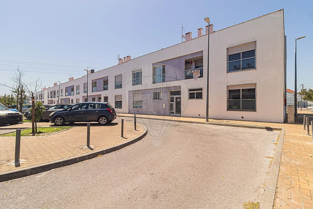 Apartamento T2 para Venda em Alhos Vedros Foto 32