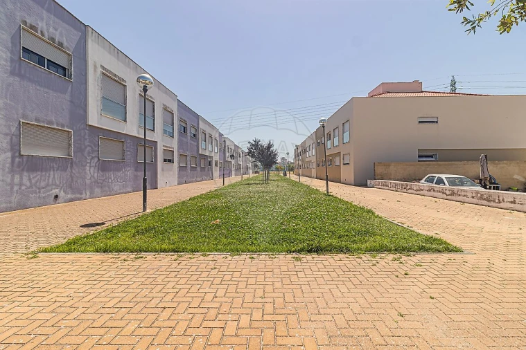Apartamento T2 para Venda em Alhos Vedros Foto 33